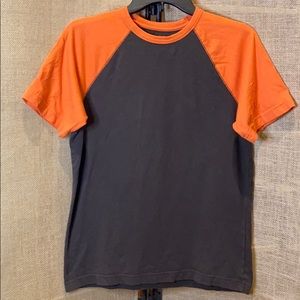 Old Navy Brown and Orange tee